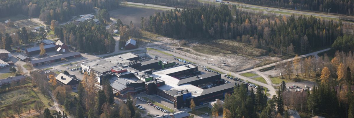 Flygbild över Campus Kungsgården i Vasa från nordvästlig riktning