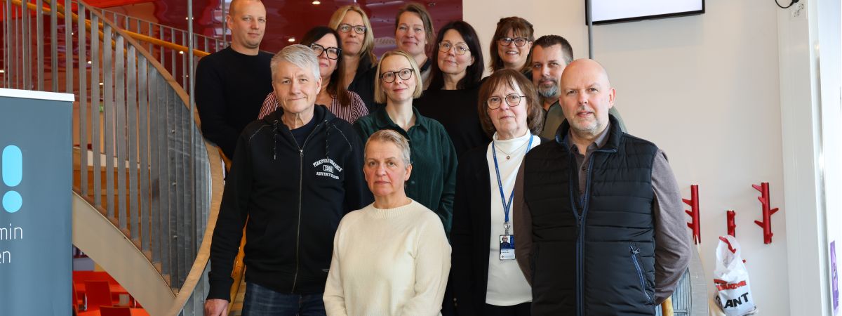 gruppfoto av personal vid ett premieringstillfälle vid samkommunen 2026
